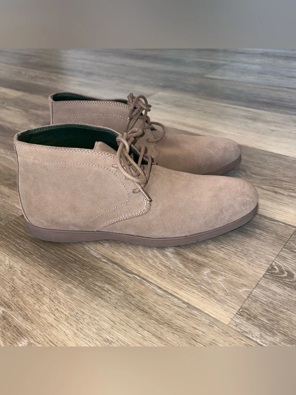 Men's Fibonacci Aabbacis Premium Suede Chukka Boots in Stone size 9